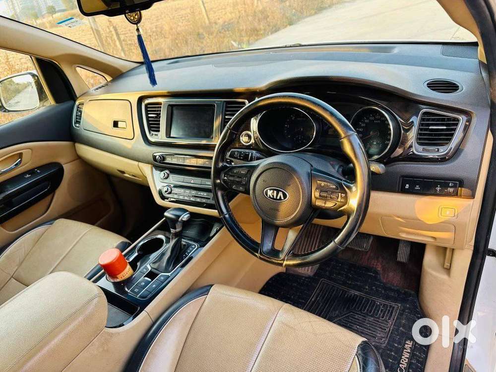 Kia Carnival Limousine, 2021, Diesel