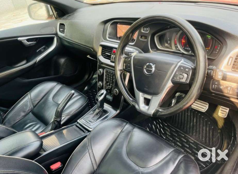 Volvo V40 D3 R Design, 2018, Diesel