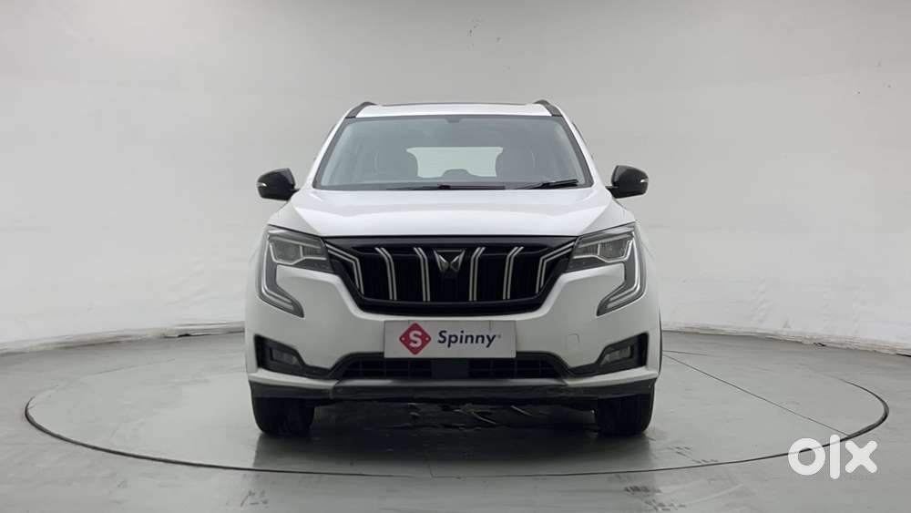 Mahindra Xuv700 2.0 Ax 5 Petrol Mt Str, 2022, Petrol