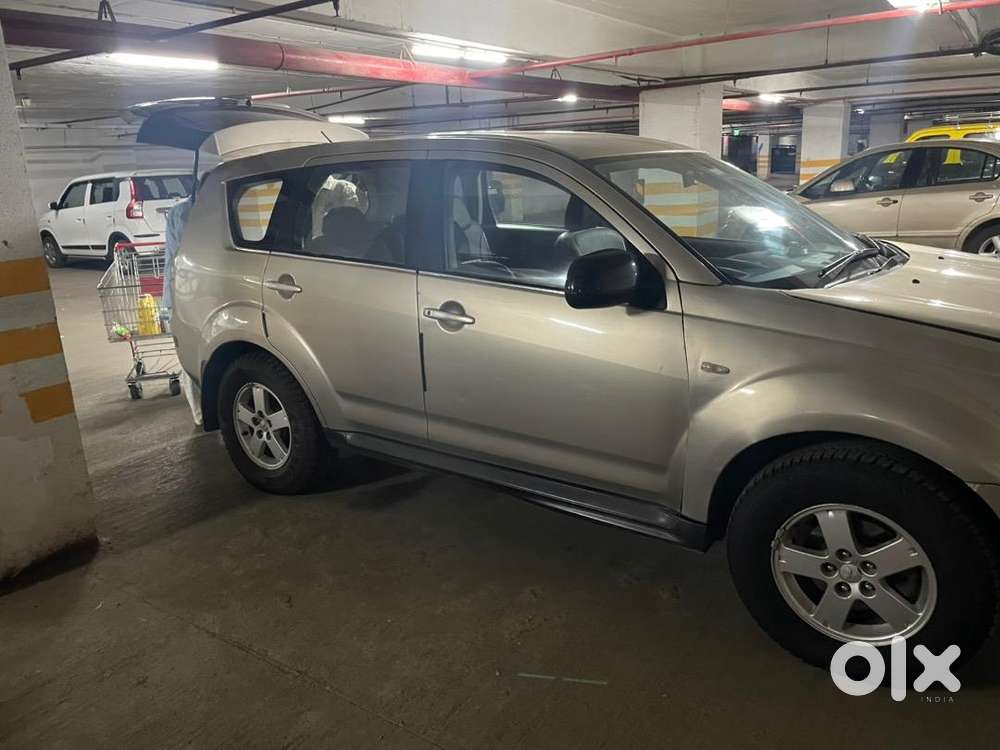 Mitsubishi Outlander 2009 Petrol Good Condition