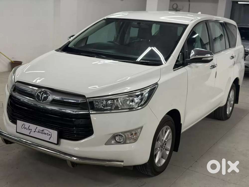 Toyota Innova Crysta 2.8 Gx At 7 Str, 2016, Diesel