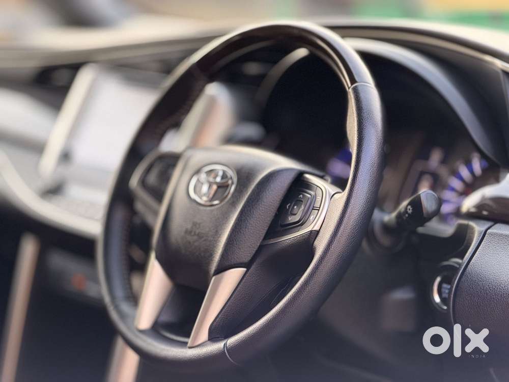 Toyota Innova Crysta [2020-ongoing] 2.4 Zx At 7 Str, 2022, Diesel
