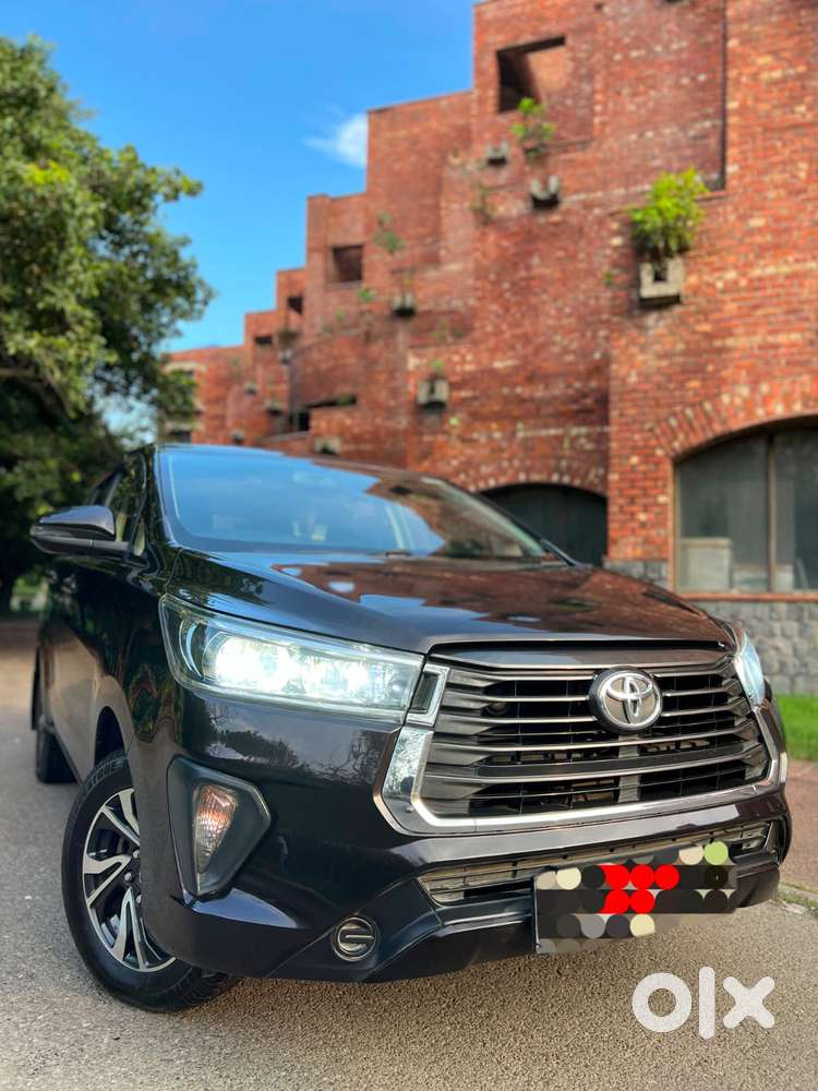 Toyota Innova Crysta [2020-ongoing] 2.4 Gx At 7 Str, 2022, Diesel