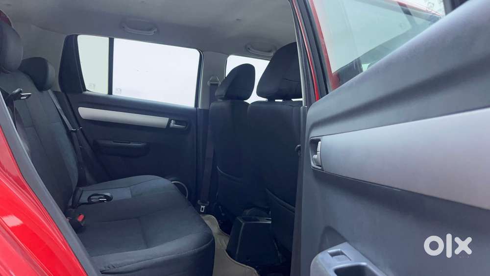 Maruti Suzuki Swift Vxi Bsiv, 2011, Petrol