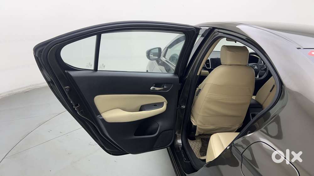 Honda City V Petrol Cvt, 2023, Petrol