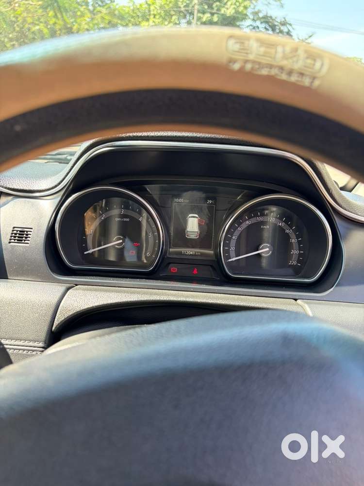 Urgent Sell- Tata Hexa Diesel Manual 2019