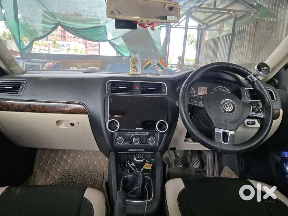 Volkswagen Jetta 2013 Petrol Well Maintained