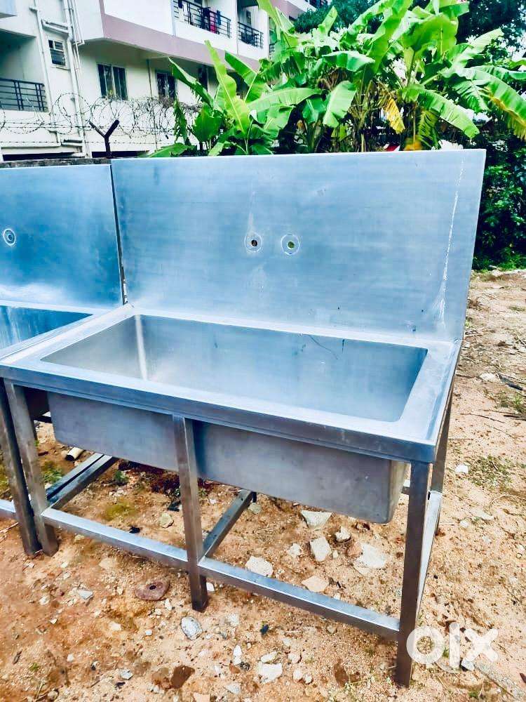 Firewood Kitchen sink station setup for hotel restaurant bakery