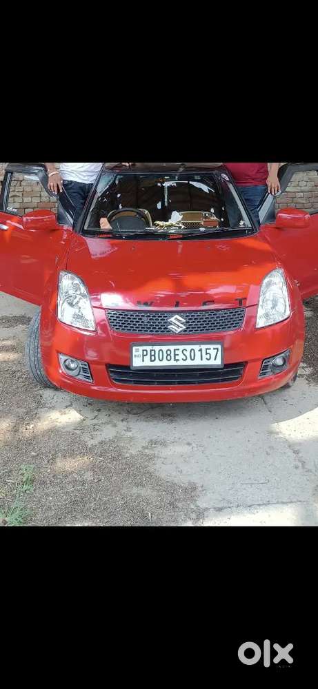 Maruti Suzuki Swift 2006 Petrol 95000 Km Driven
