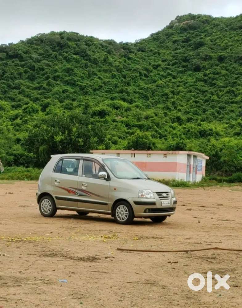 Hyundai Satro For Sale