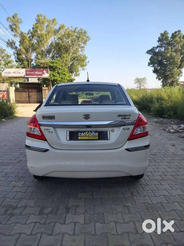 Maruti Suzuki Swift Dzire Vxi Optional, 2017, Petrol