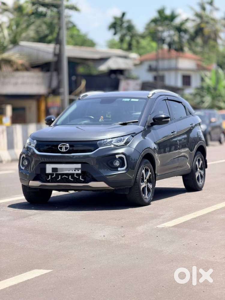 Tata Nexon 1.2 Revotron Xza Plus Dualtone, 2022, Petrol