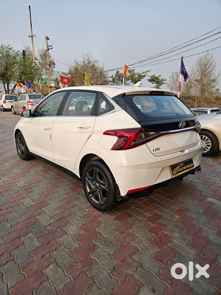 Hyundai I20 Sportz Plus Cvt, 2021, Petrol