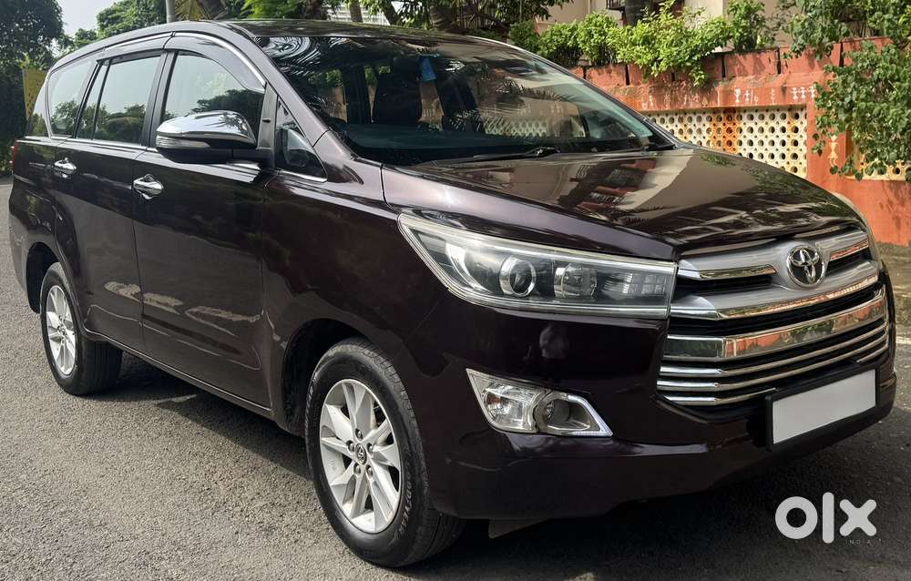 Toyota Innova Crysta 2.4 Vx Mt 8s, 2016, Diesel
