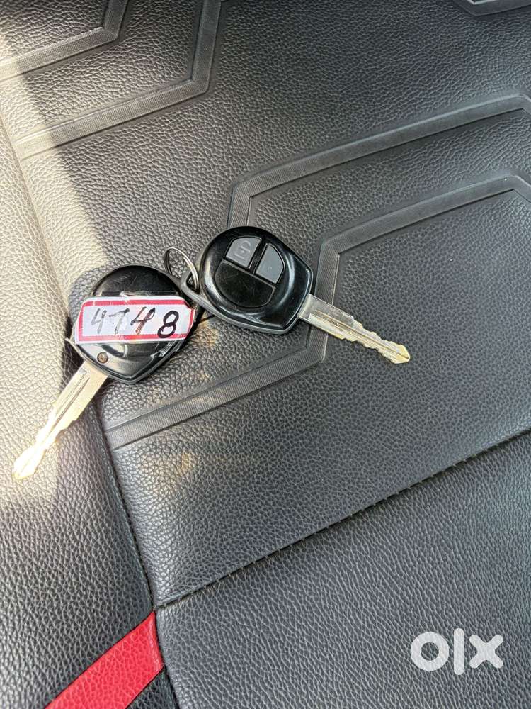 Maruti Suzuki Swift Lxi Optional-o, 2015, Petrol