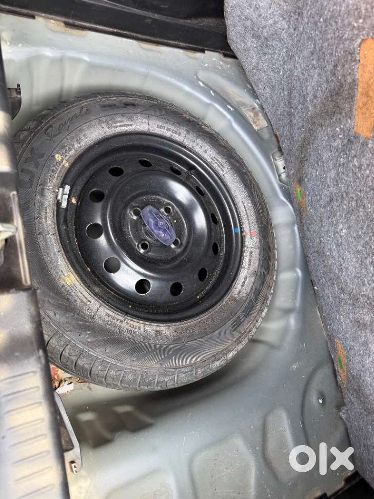 Maruti Suzuki Swift 1.2 Vxi (o), 2022, Petrol
