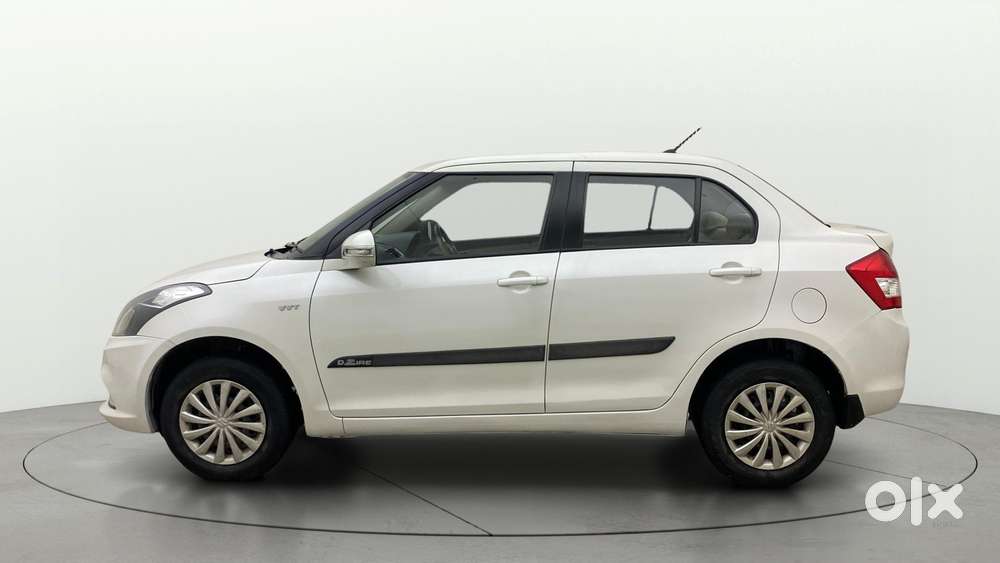 Maruti Suzuki Swift Dzire 1.2 Vxi Bsiv, 2016, Petrol