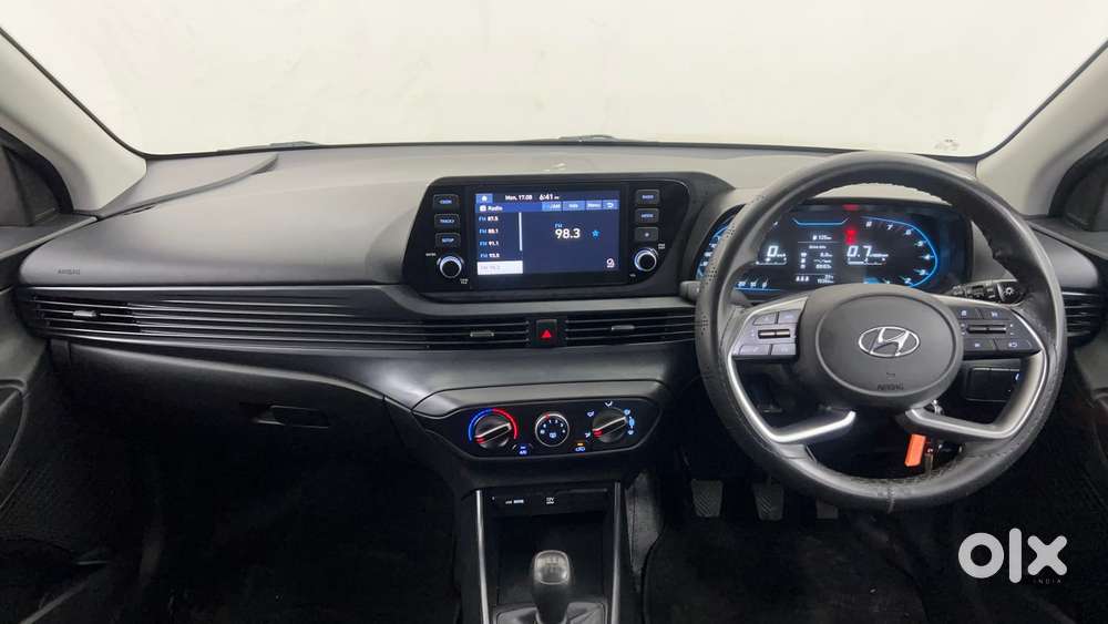 Hyundai New I20 1.2 Sportz Mt, 2023, Cng & Hybrids