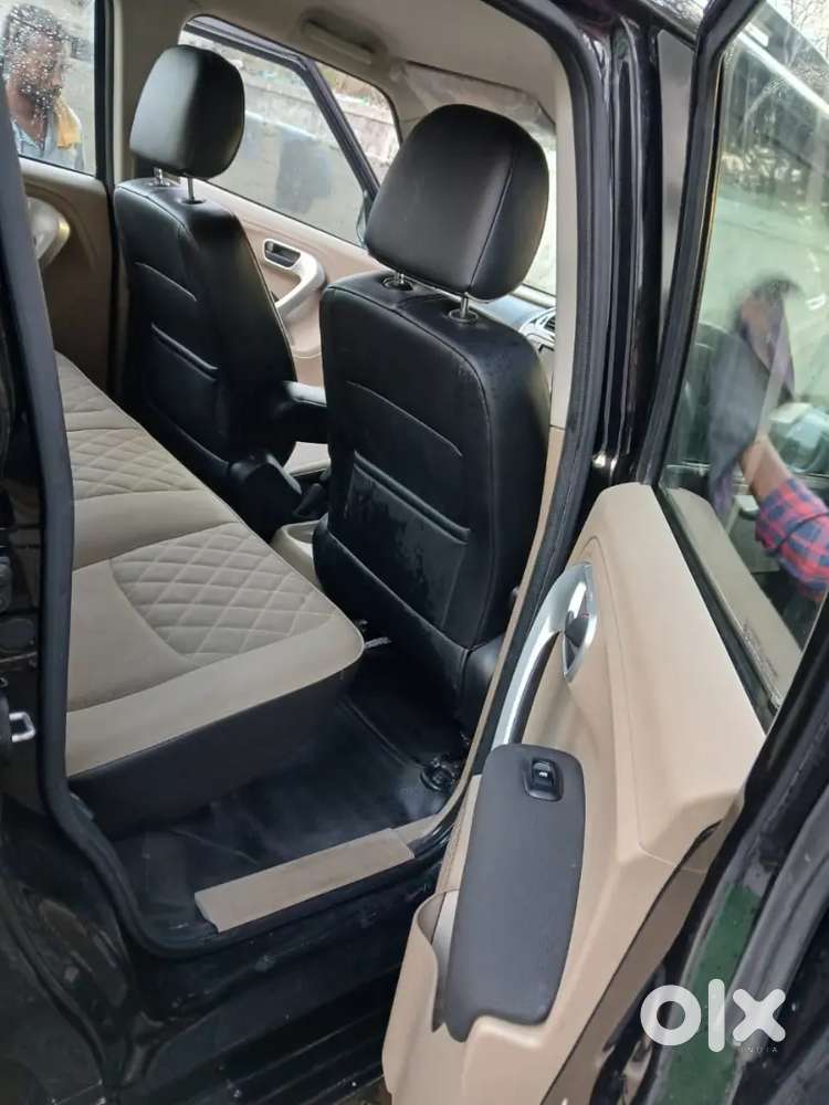 Mahindra Tuv 300 2018 Diesel 23000 Km Driven
