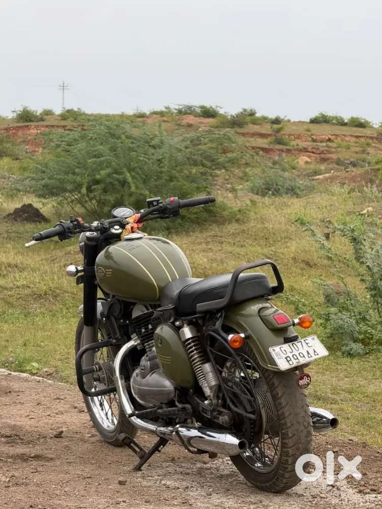 Jawa 42 Petrol 2020