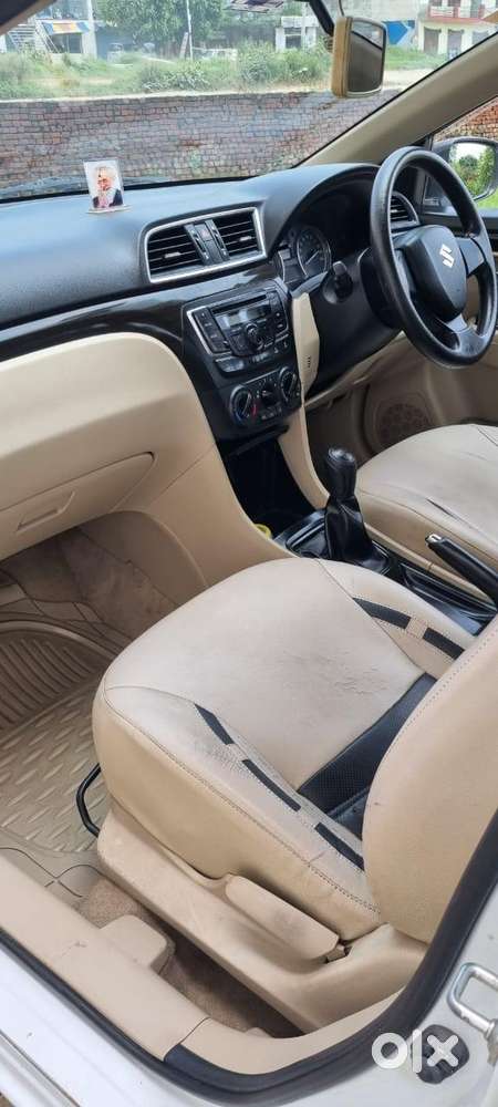 Maruti Suzuki Ciaz 2014-2017 Vxi, 2015, Petrol