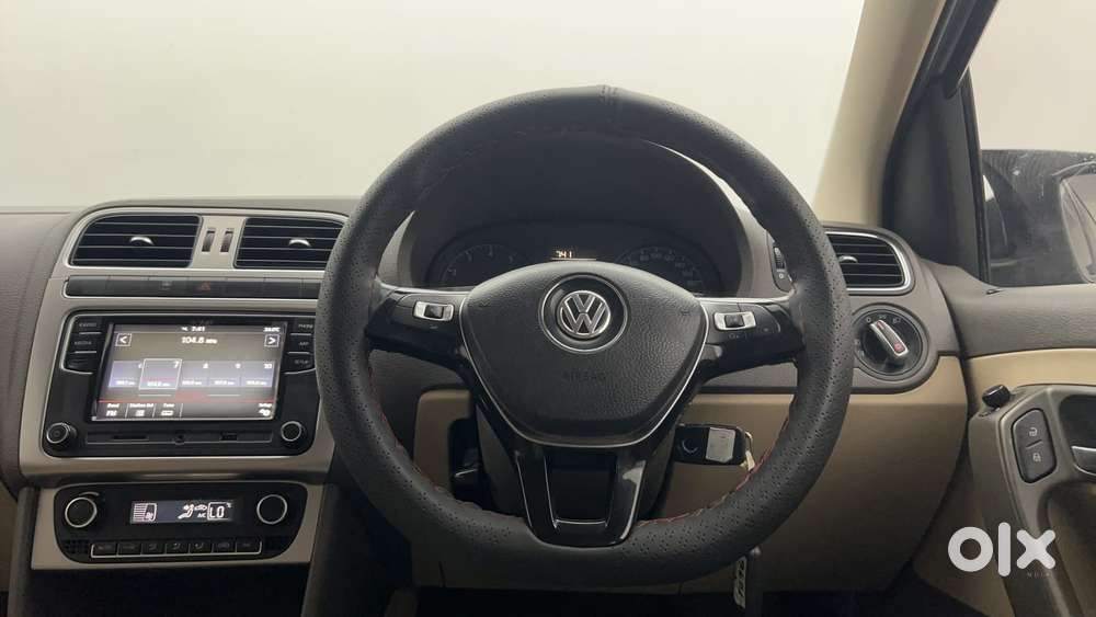 Volkswagen Vento 1.6 Highline, 2018, Petrol