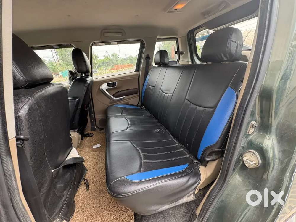 Mahindra Tuv 300 2018