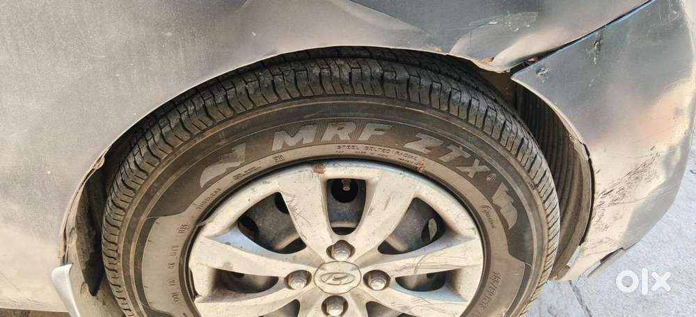 Hyundai Eon 2012 Petrol 75700 Km Driven