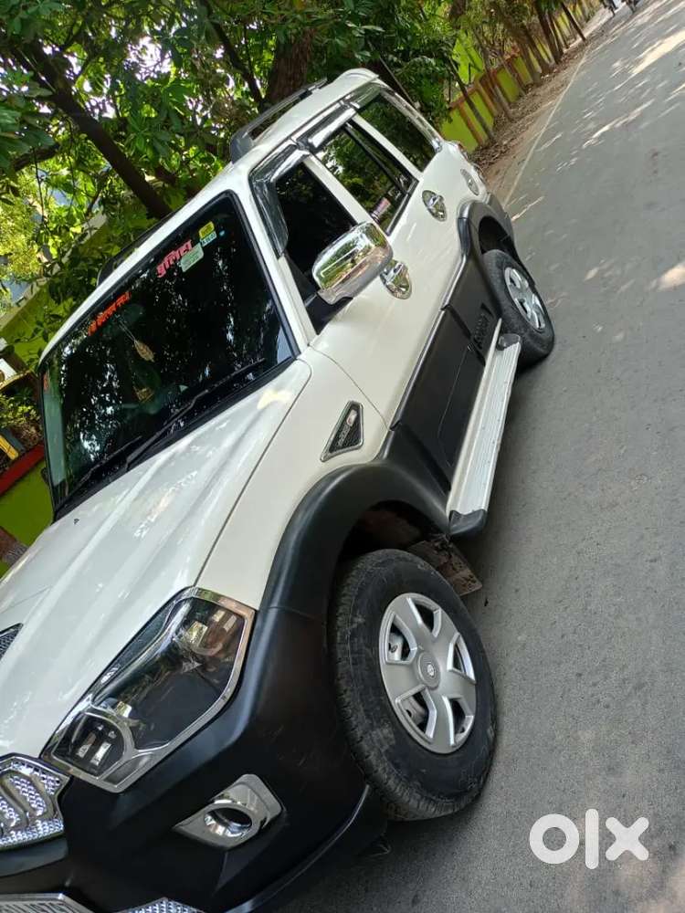 Mahindra Scorpio 2.2 S3 2018