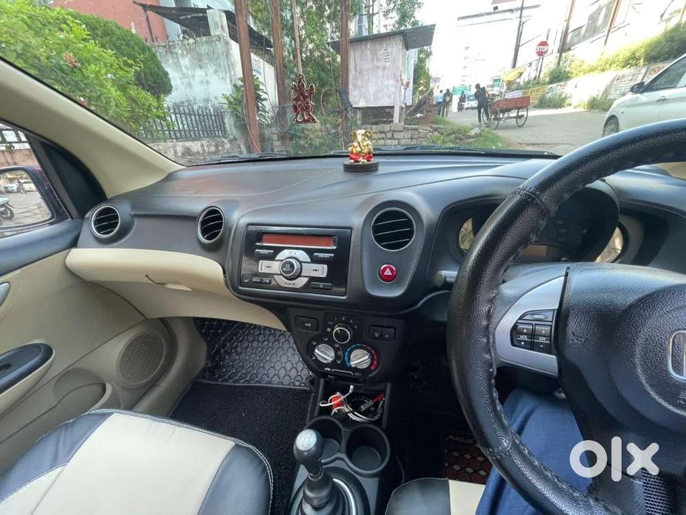 Honda Amaze 2015 Petrol 34000 Km Driven, Excellent Condition