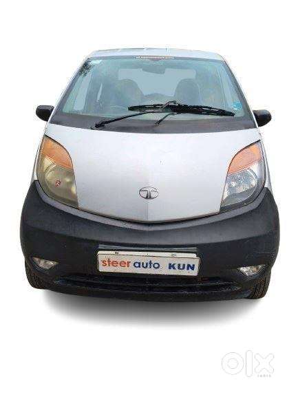 Tata Nano Xe, 2012, Petrol