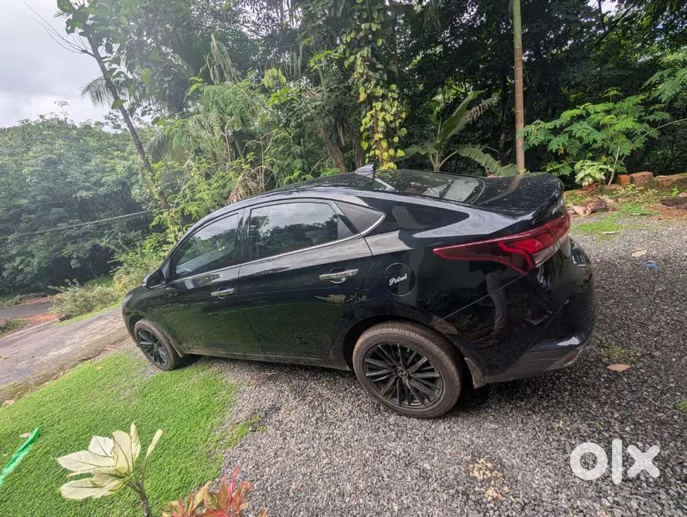 Hyundai Verna Sx Full Option 2022 Petrol 68000 Km Driven