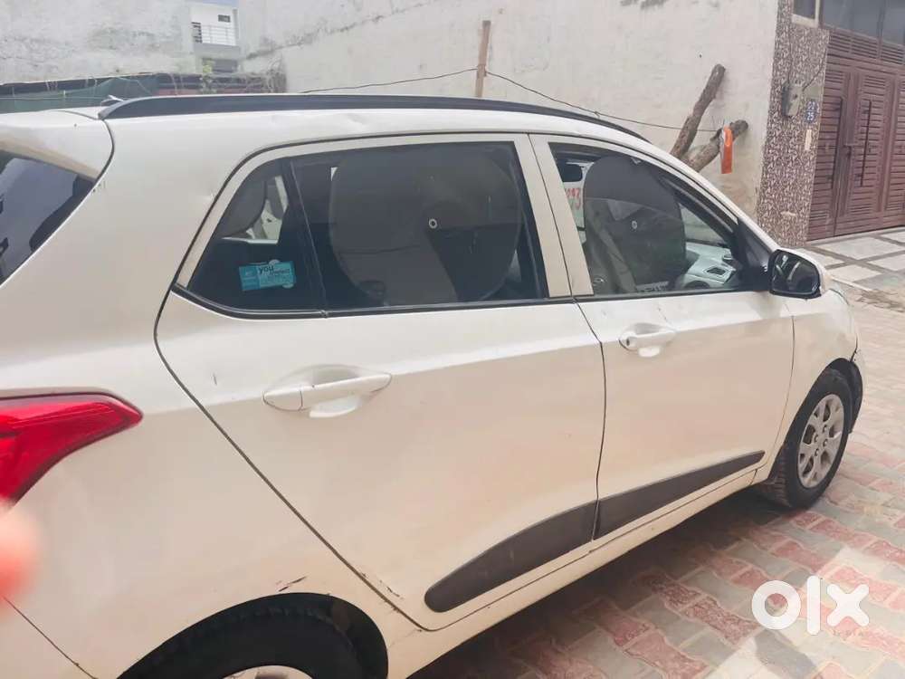 Hyundai Grand I10 2015 Petrol 50000 Km Driven