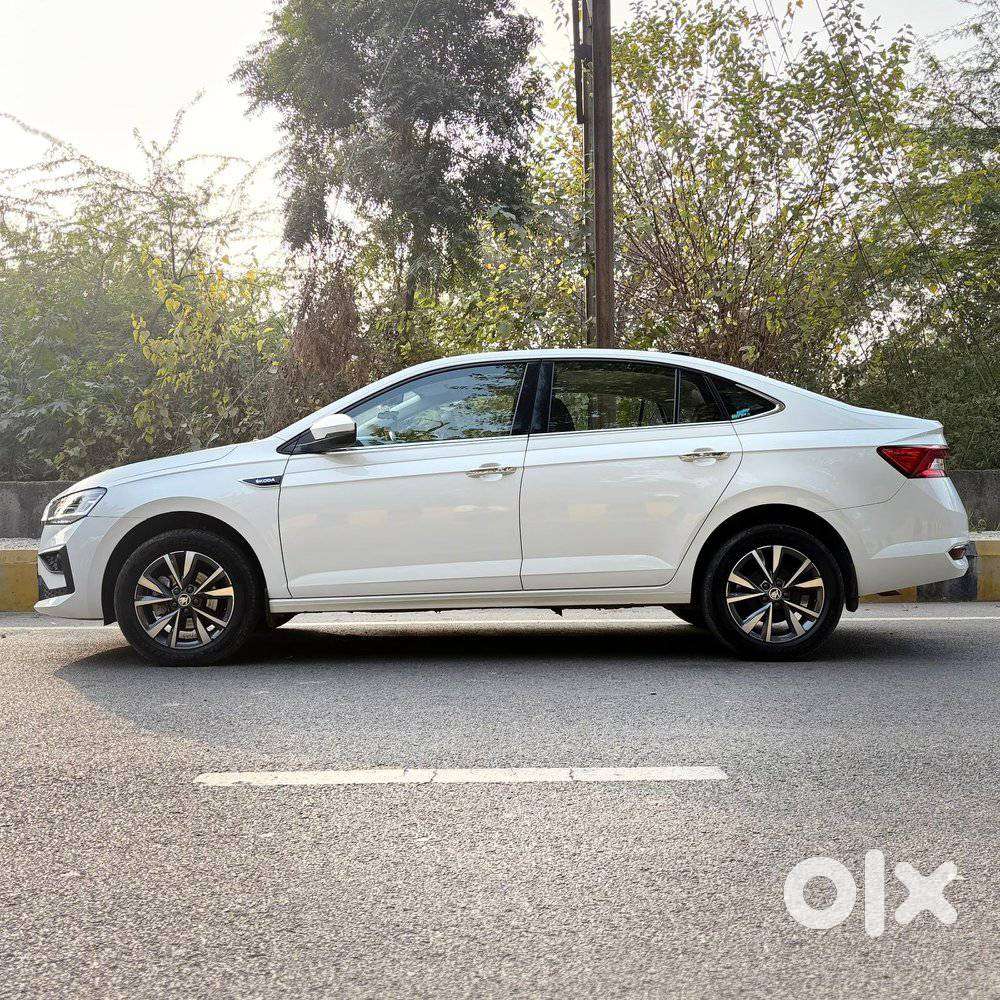 Skoda Slavia Style 1.0l Tsi At, 2024, Petrol