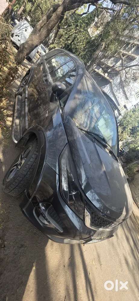 Tata Hexa Xta Topend