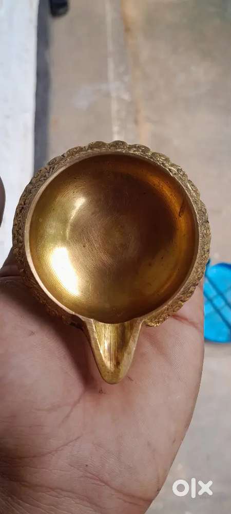Diya oil lam