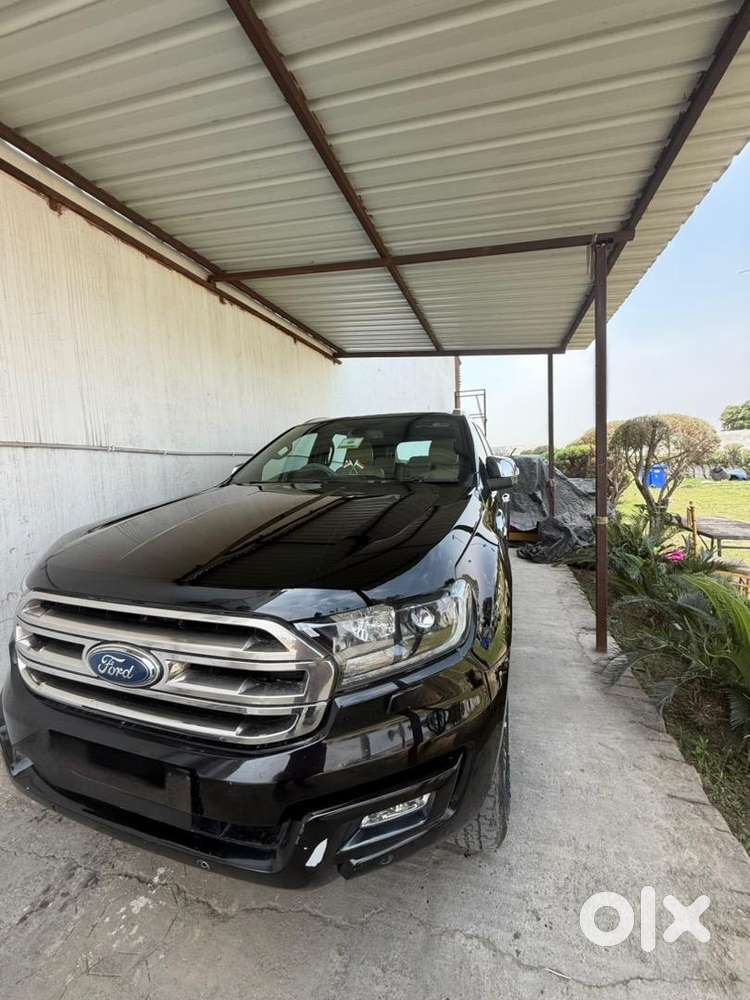 Ford Endeavour 2016 Diesel Well Maintained
