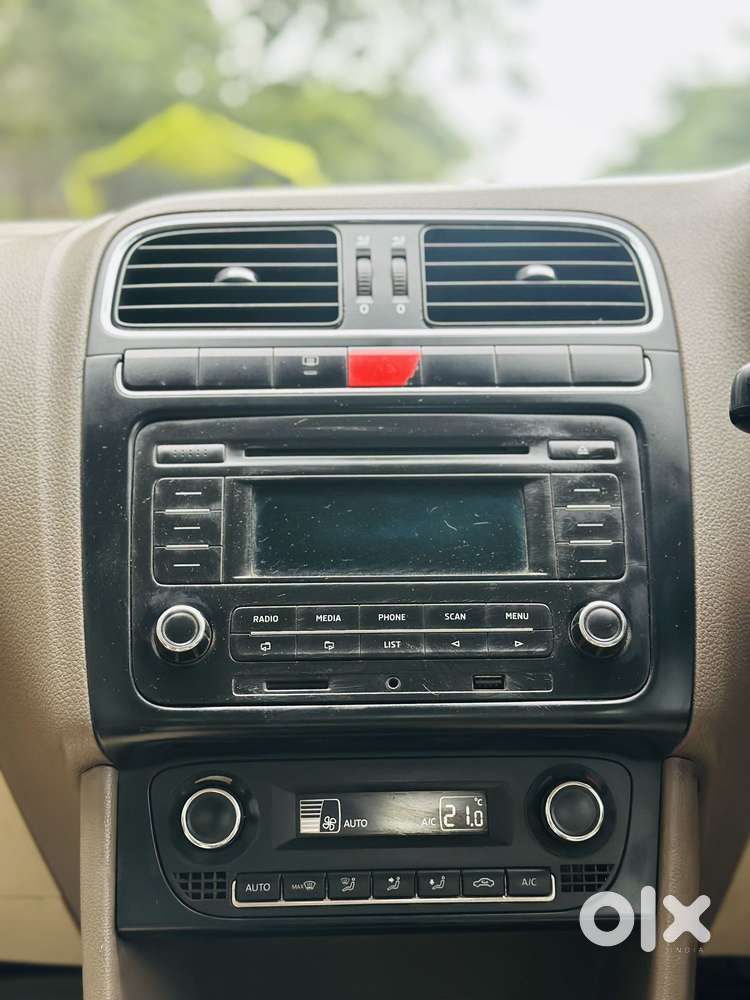 Skoda Rapid Elegance 1.6 Tdi Cr Manual, 2014, Diesel