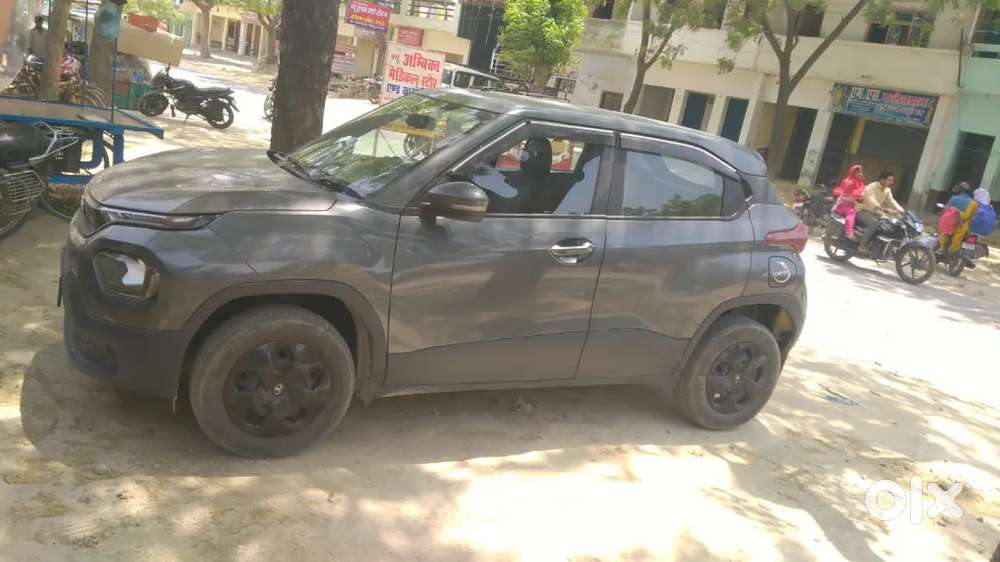Tata Punch 2023 Petrol 54421 Km Driven