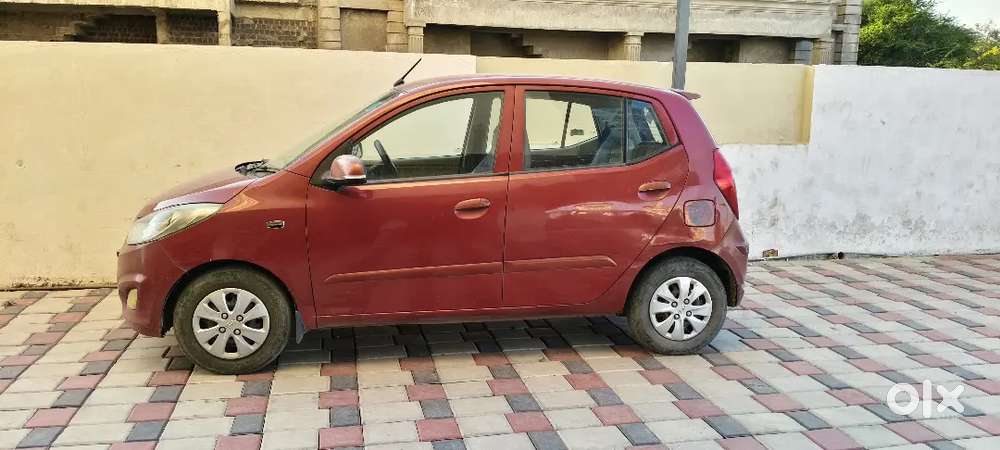 Hyundai I10 20116 Petrol 670000 Km Driven