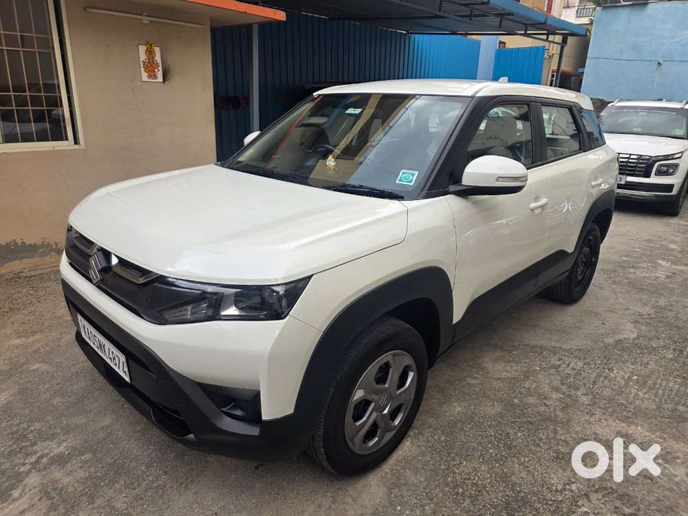 Maruti Suzuki Brezza 1.5 Vxi Smart Hybrid, 2024, Petrol