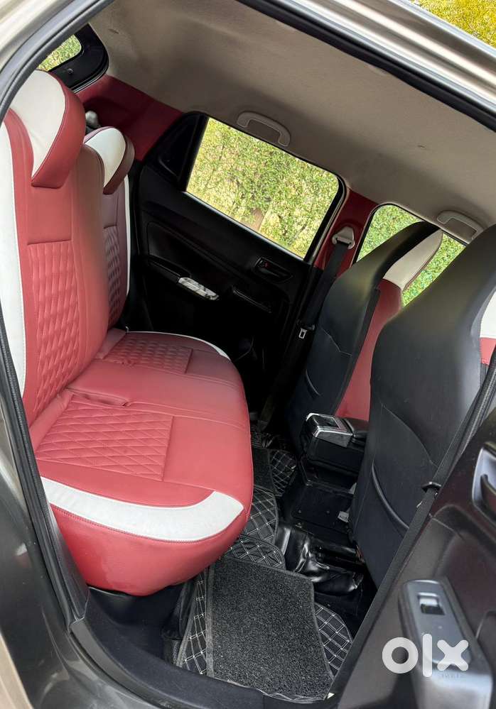 Maruti Suzuki Swift Lxi Option, 2022, Petrol