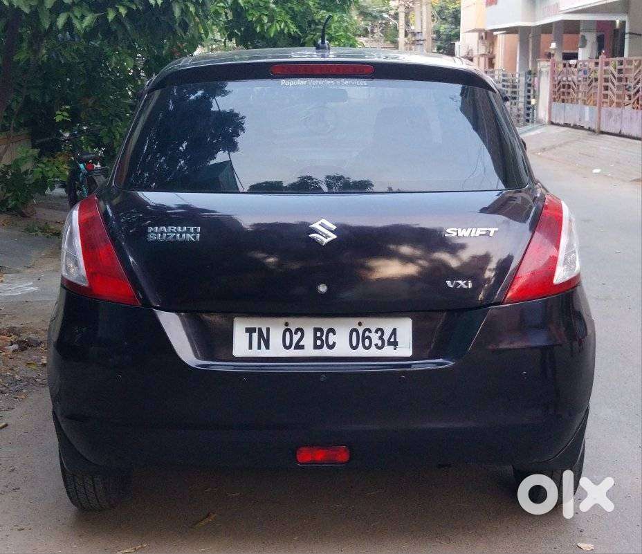 Maruti Suzuki Swift Vxi + Manual, 2015, Petrol