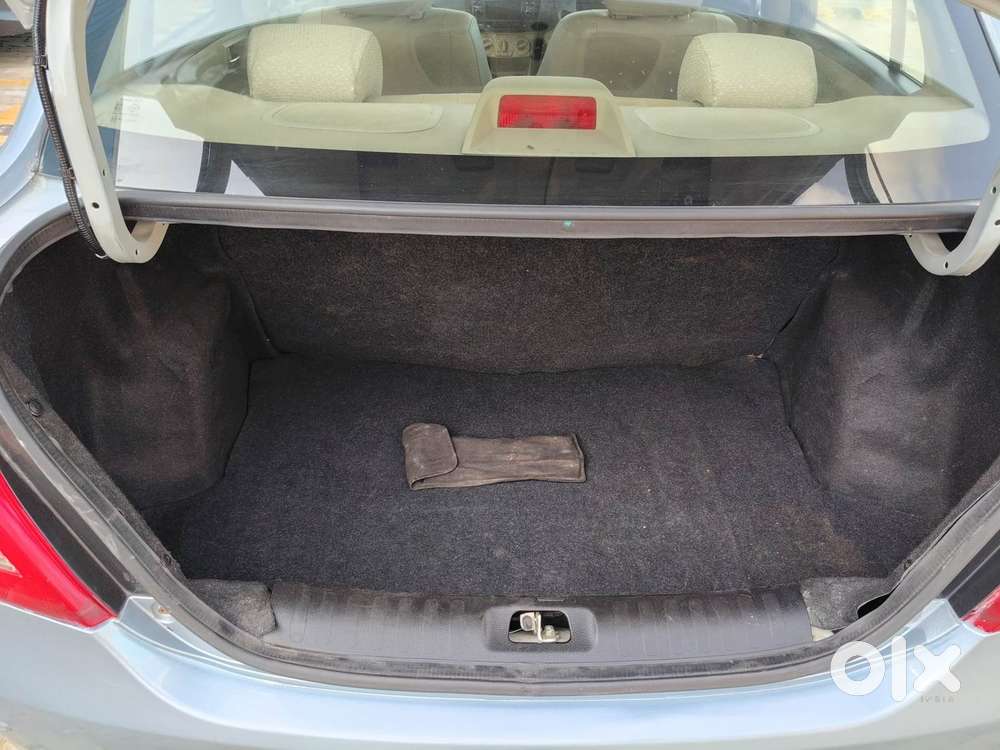 Maruti Suzuki Swift Dzire 1.3 Vxi, 2013, Petrol