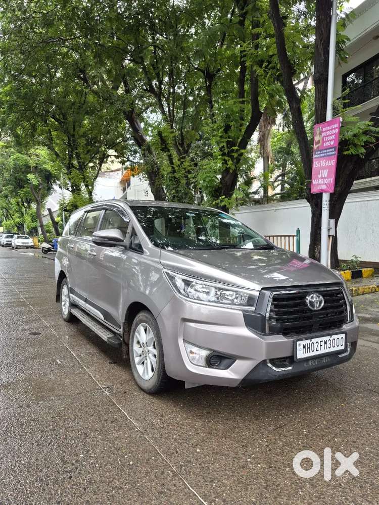 2020 Innova Crysta Auto 93000 Km With Service Record