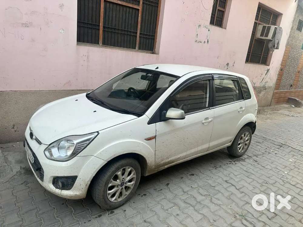 Ford Figo 2015 Diesel 163101 Km Driven