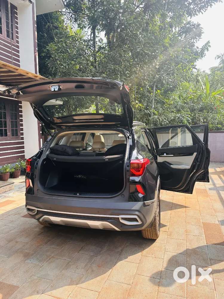 Single Owner Black Kia Seltos