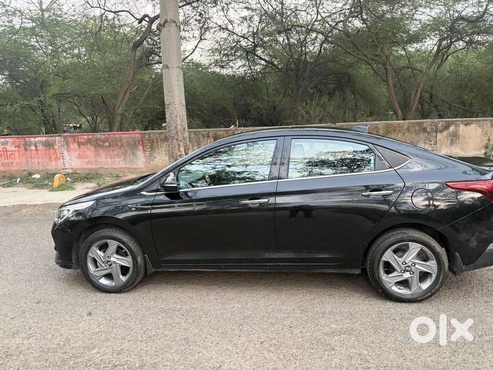Hyundai Verna 2023 Petrol 19000 Km Driven