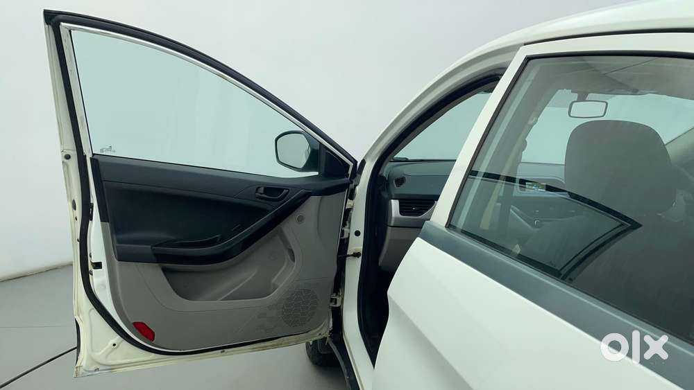 Tata Nexon 1.2 Revotron Xm, 2019, Petrol