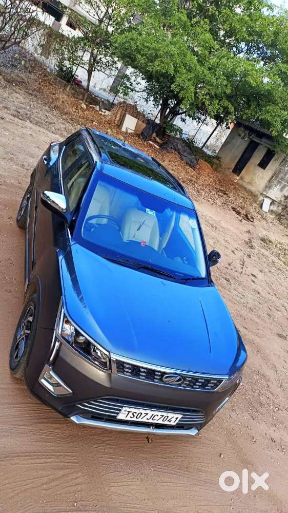 Mahindra Xuv300 W8, 2022, Petrol